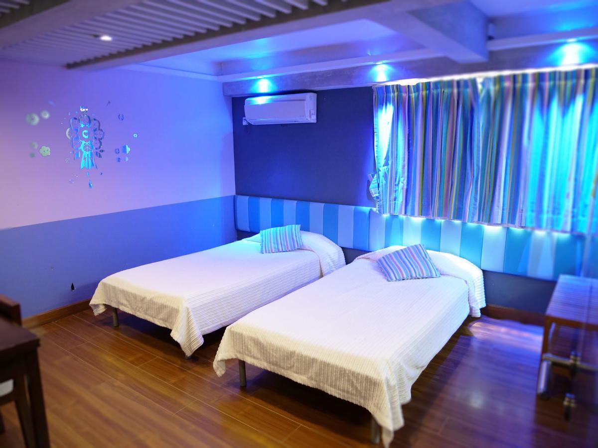 Espace Elastique B&B With Contactless Check-In Hongkong Exteriör bild